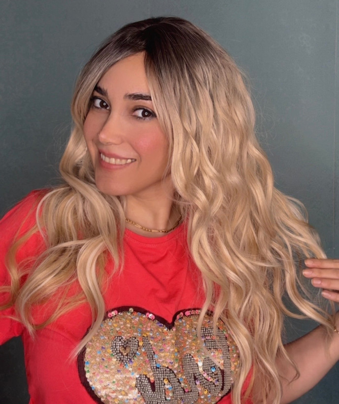 کلاهگیس زنانه بلند با فرق پوستی